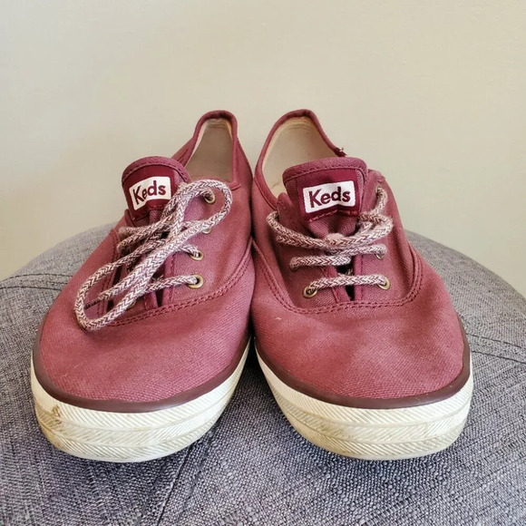 KEDS | Maroon Canvas Lace Up Ortholite Flat Sneakers (Size 10) - Picture 2 of 7